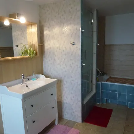Le Belvedere Bnb/chambres D'hotes Couette-café 3*